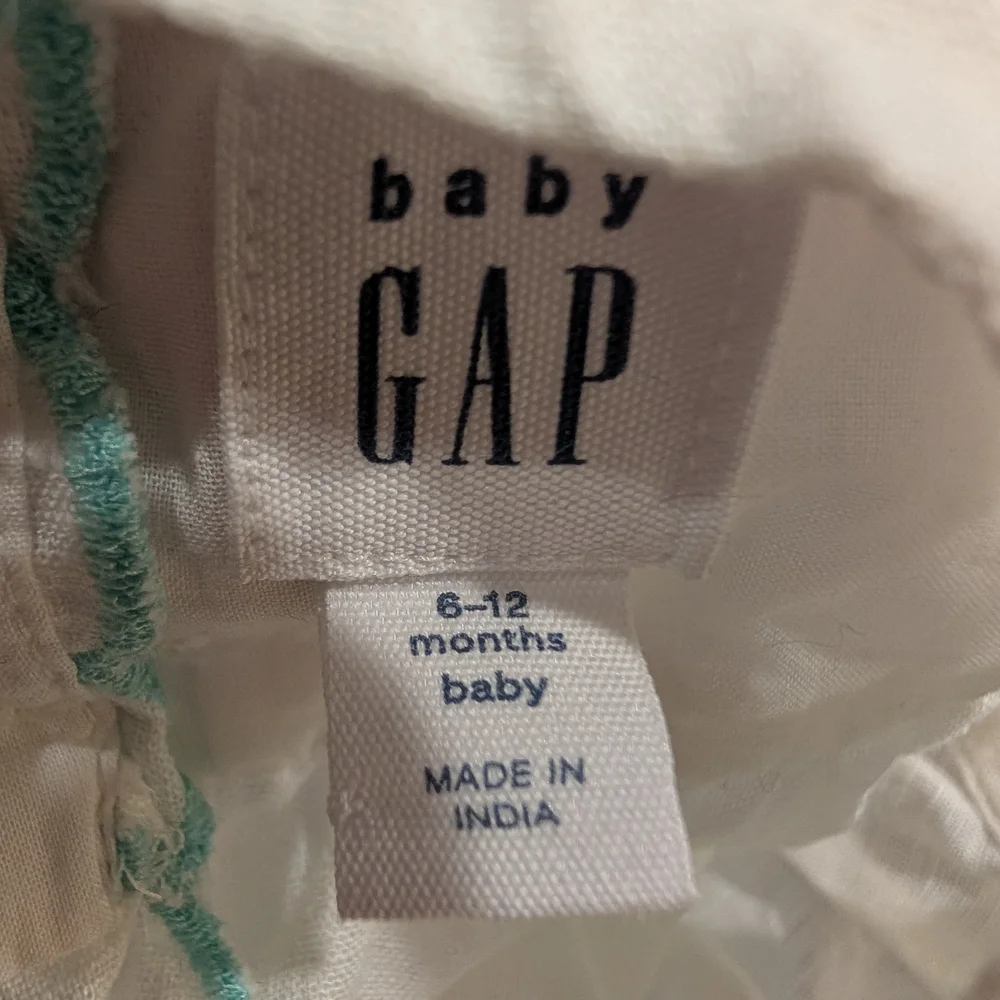 GAP adorable diaper